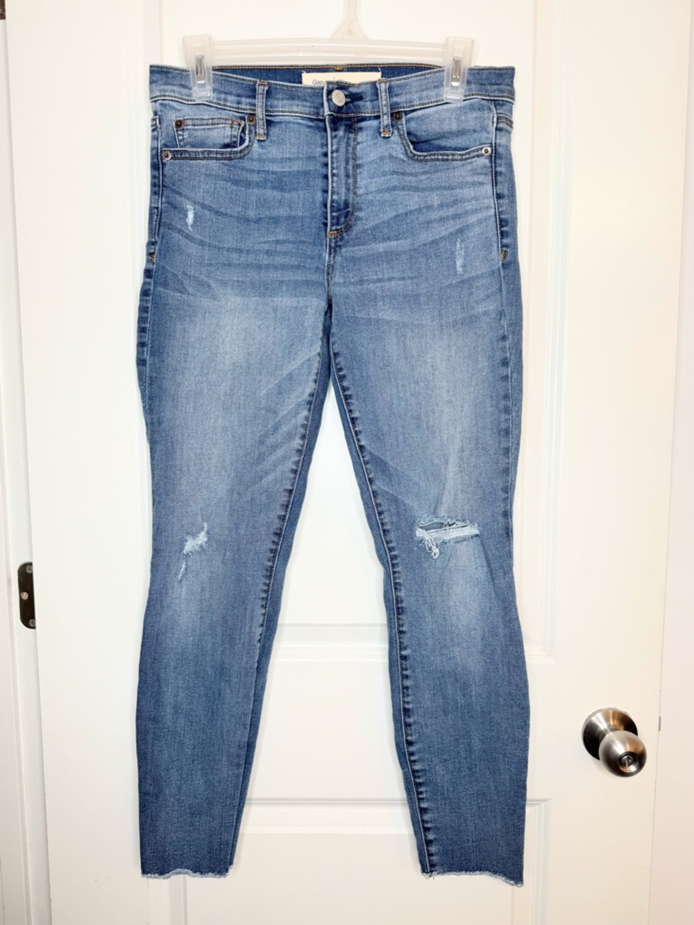 Gap 1969 True Skinny Ankle Jeans 28R Distressed Raw Hem Stretch